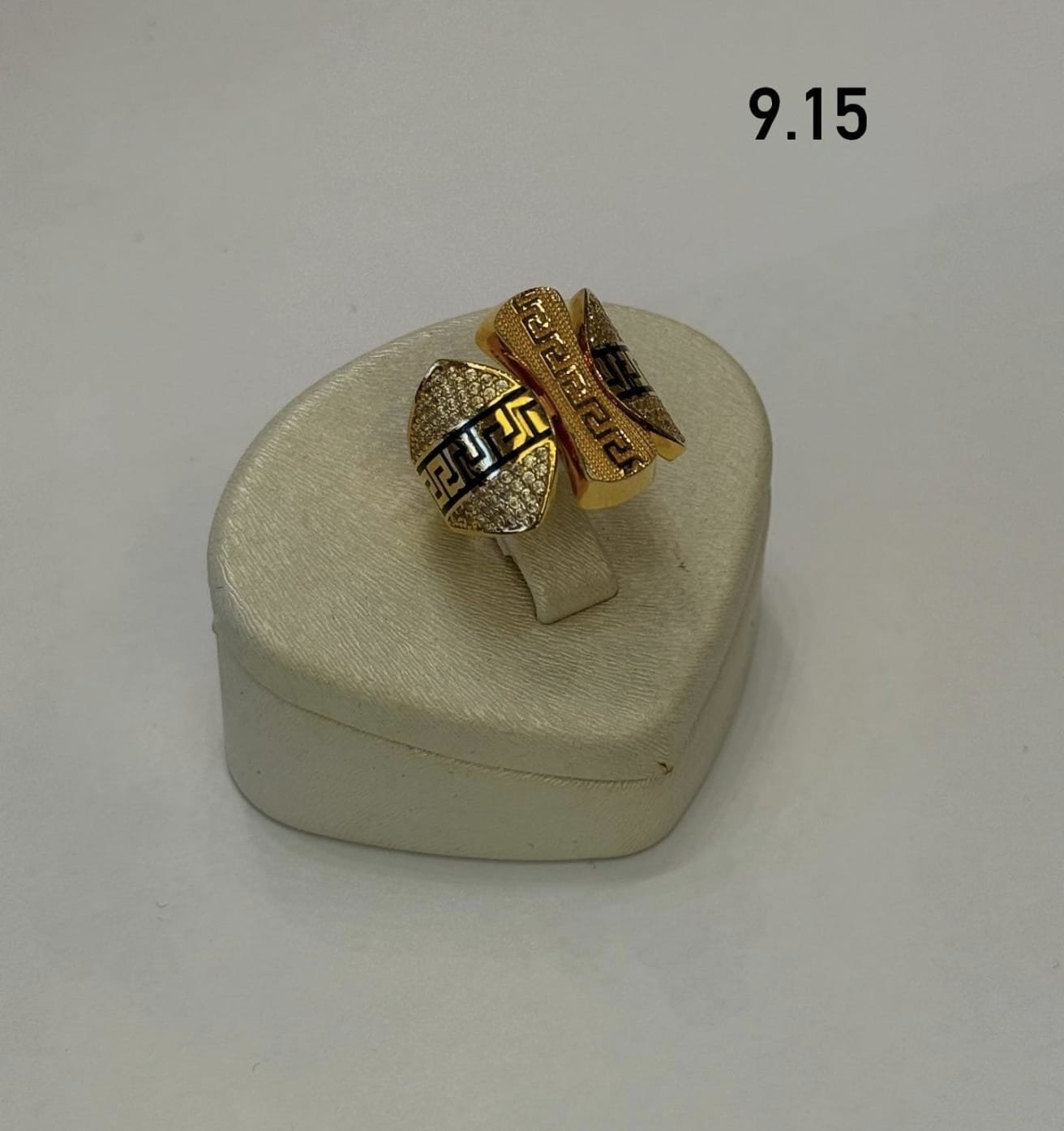 صورة مجوهرات 2